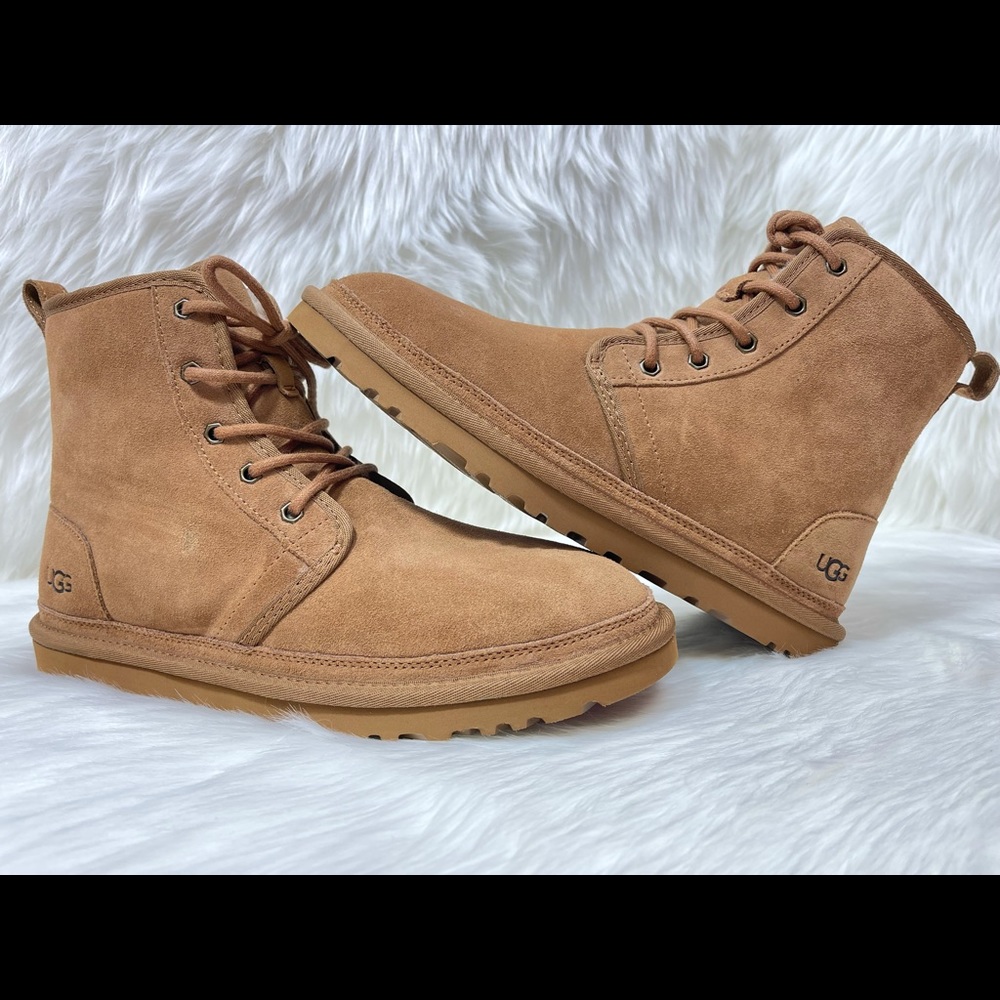 ❣️SOLD❣️Ugg Harkley Boots